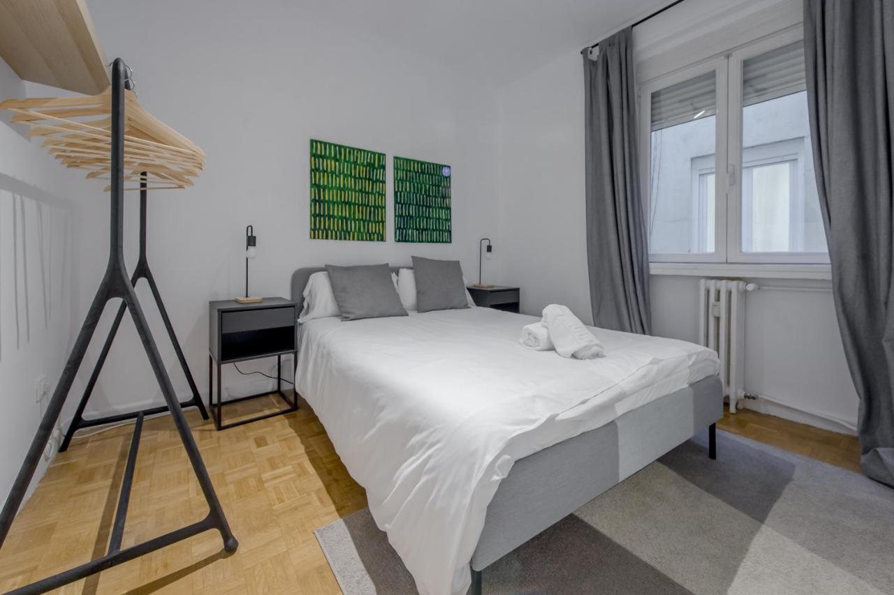 Centrico Apt Para 7P En La Latina/Centro Madrid Luaran gambar