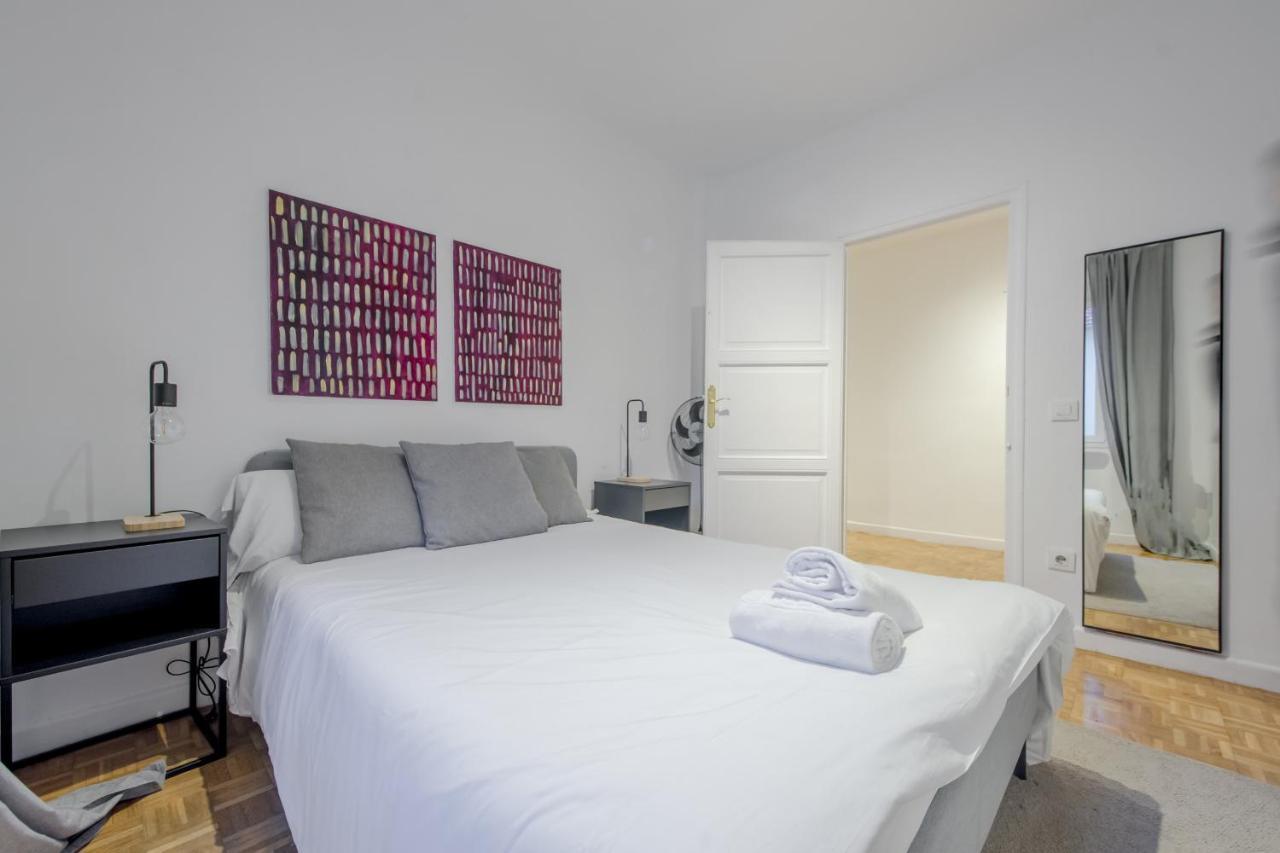 Centrico Apt Para 7P En La Latina/Centro Madrid Luaran gambar